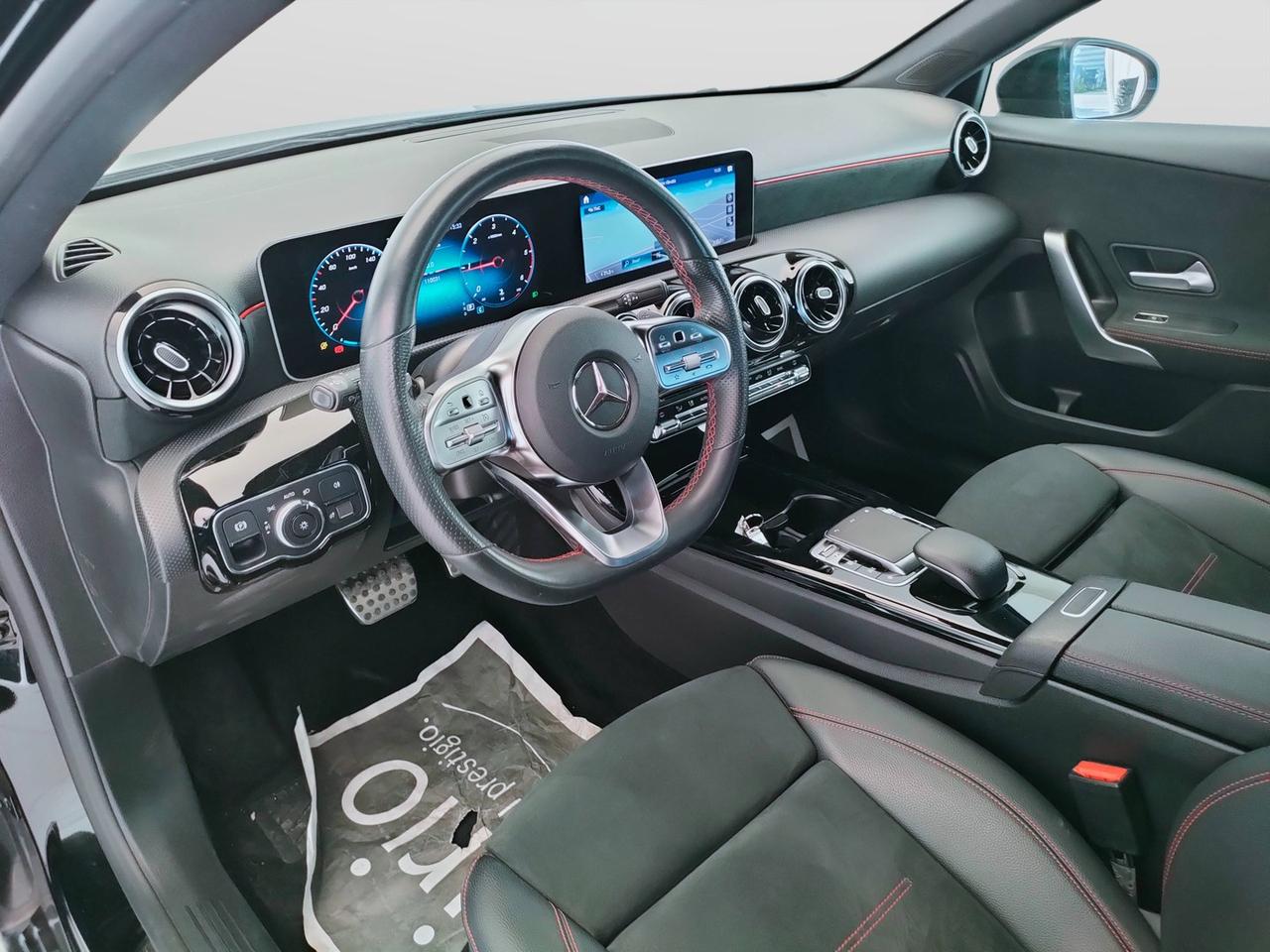 Mercedes-Benz Classe A - W177 2018 - A 180 d Premium auto