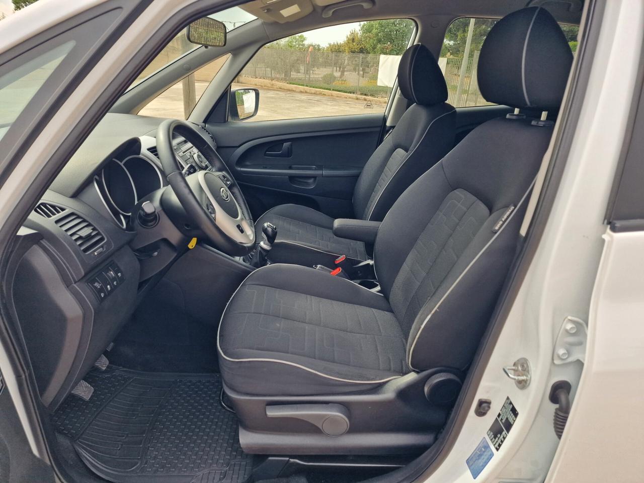 Kia Venga 1.4 CRDi 90CV WGT EX