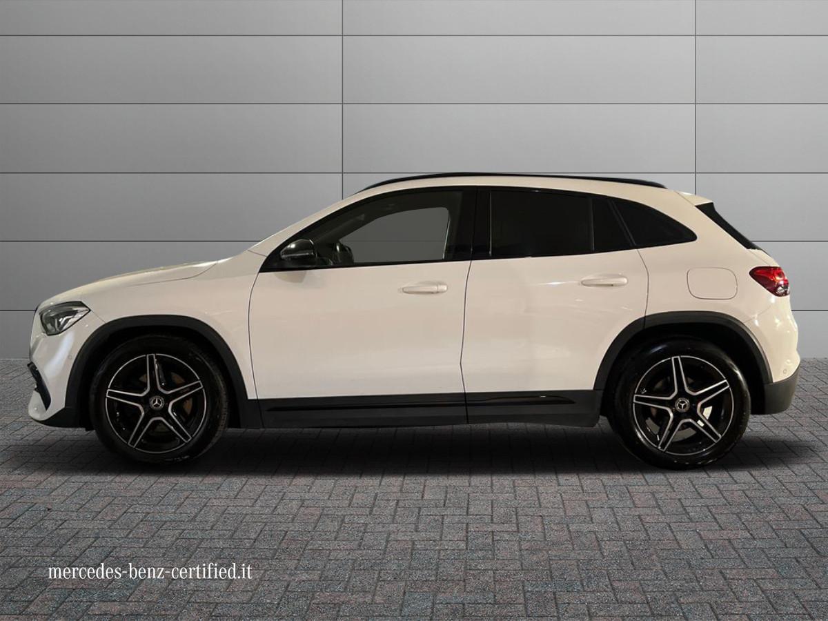 Mercedes-Benz GLA 200 d Premium auto