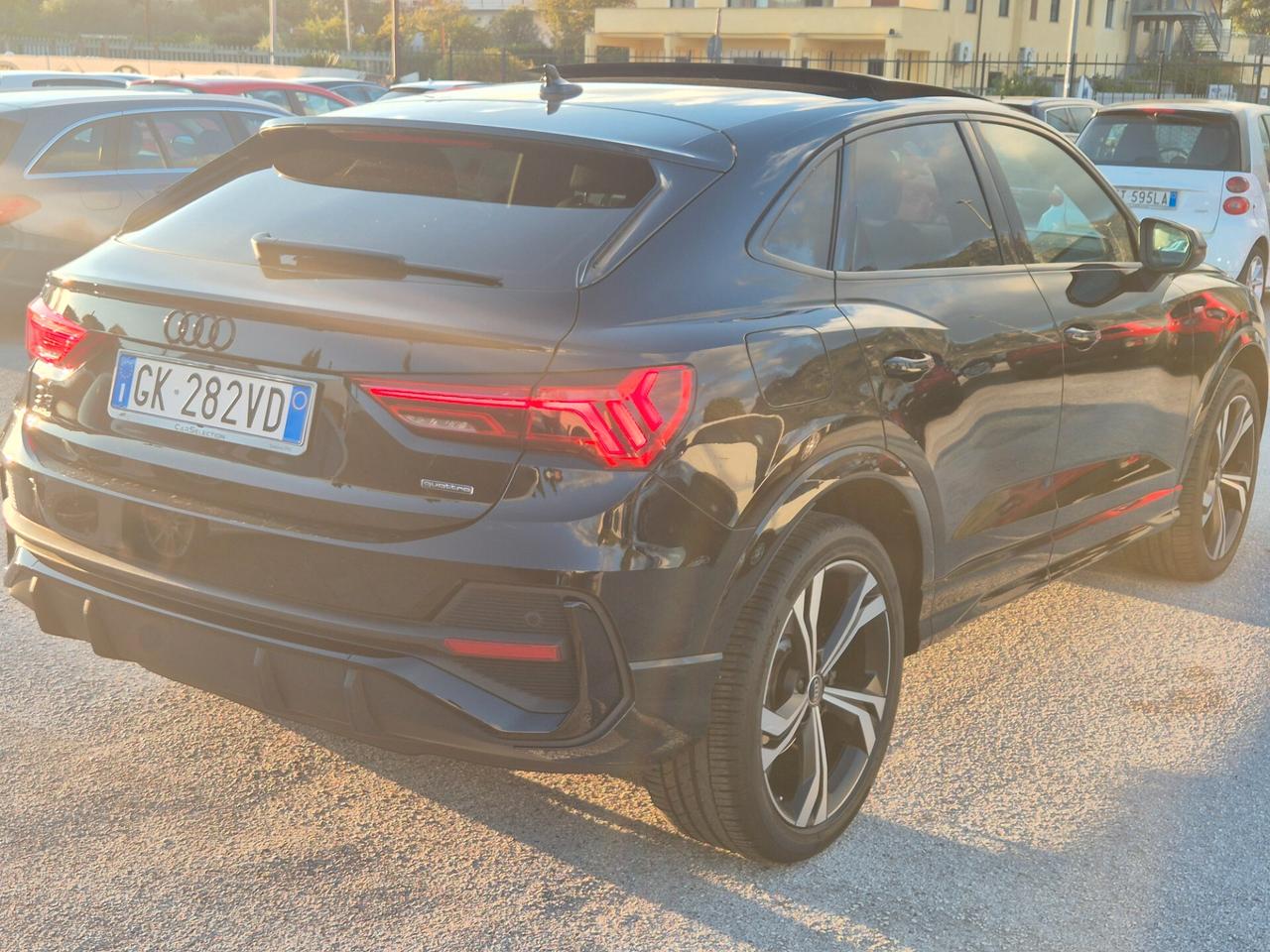 Audi Q3 40 TFSI quattro S tronic line edition