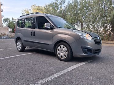 Opel Combo 1.6 CDTi 105CV Cosmo