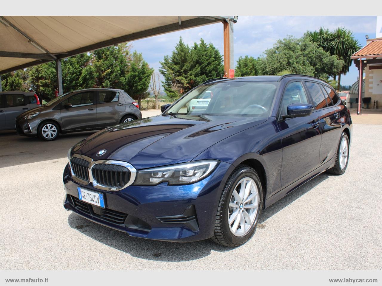 BMW 318d 48V Touring INDIVIDUAL Business Advantage IBRIDO TETTO
