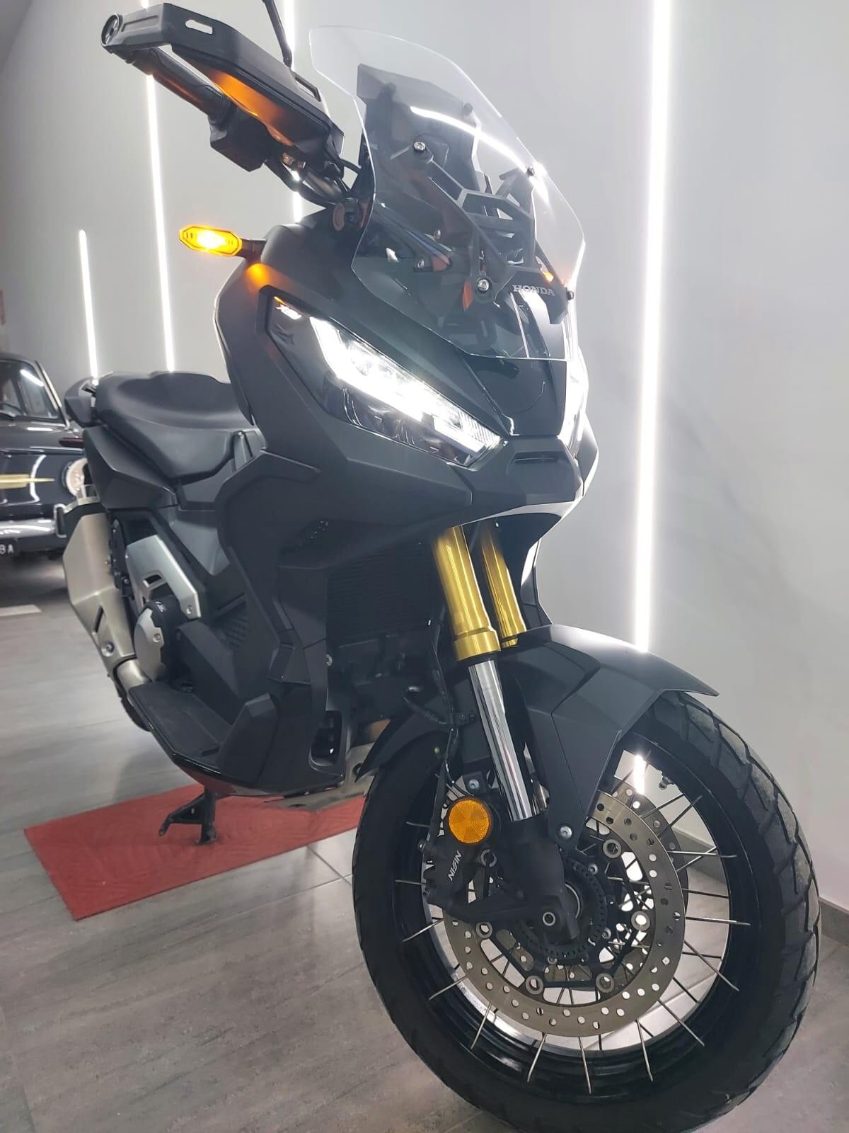 Honda X-ADV 750 DTC