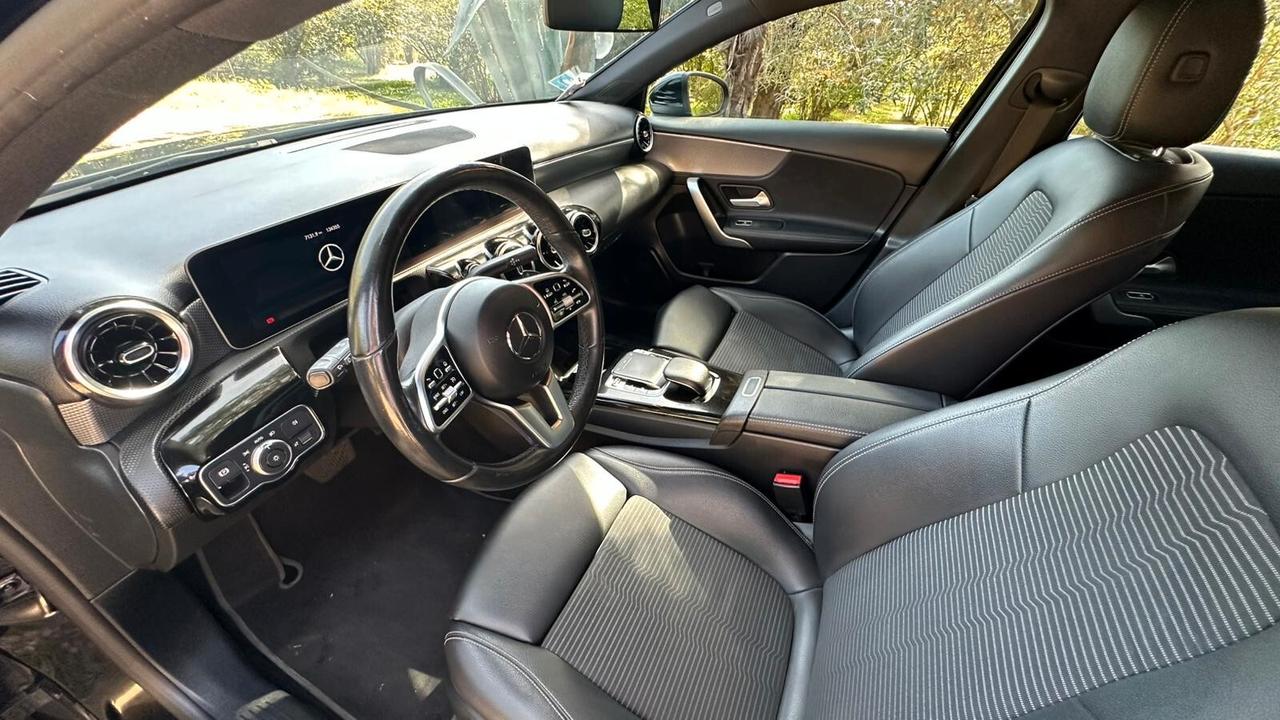 Mercedes-benz A 180 d Automatic Executive AMG 2018 PERFETTA leggi testo