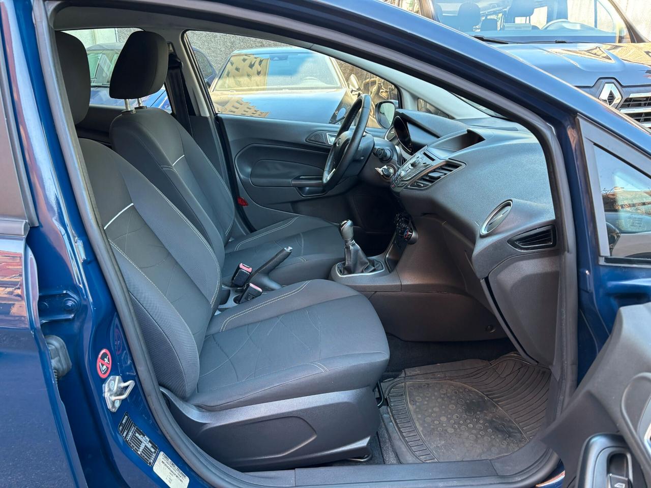 Ford Fiesta 1.4 5 porte Bz.- GPL