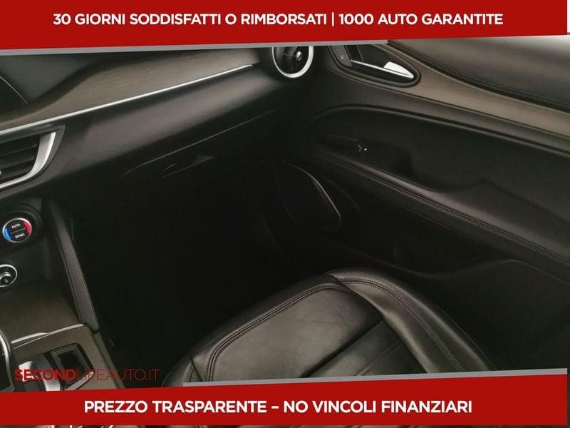 Alfa Romeo Stelvio 2.2 t Executive Q4 190cv auto