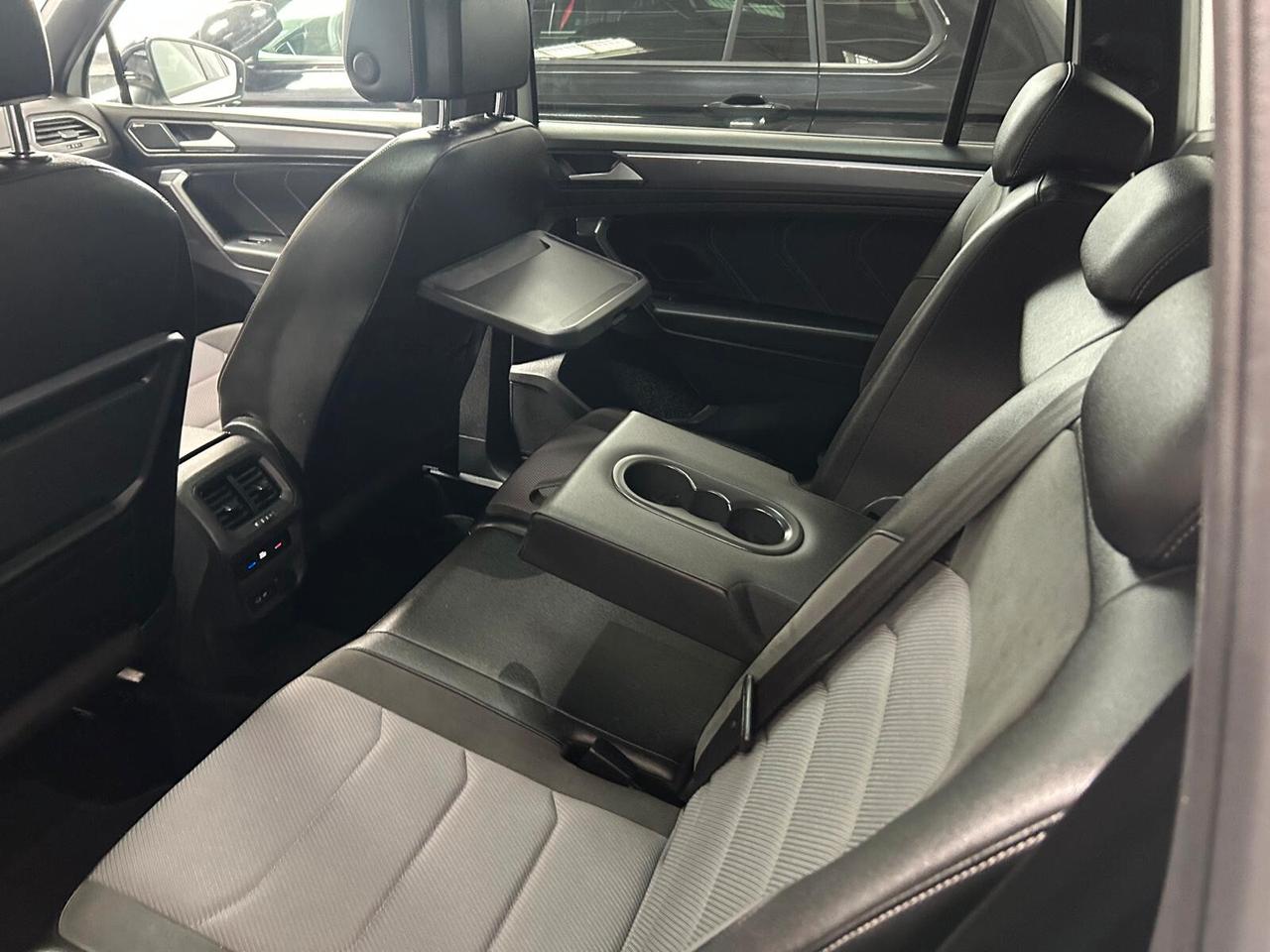 Volkswagen Tiguan Allspace 2.0 TDI 200 CV SCR DSG 4MOT. R-Line TETTO PANORAMICO