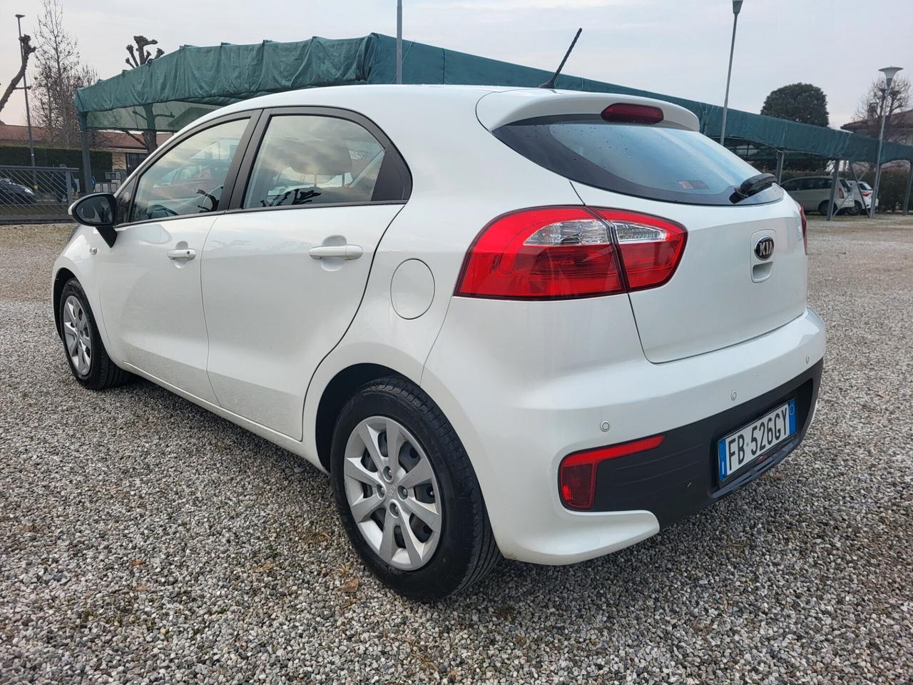 Kia Rio 1.1 CRDi 5p. Cool
