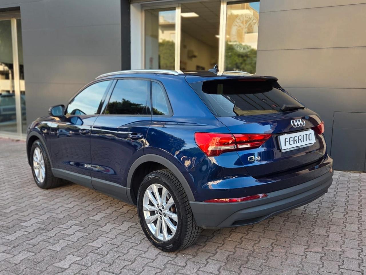 Audi Q3 35 TDI S tronic 150 cv Business