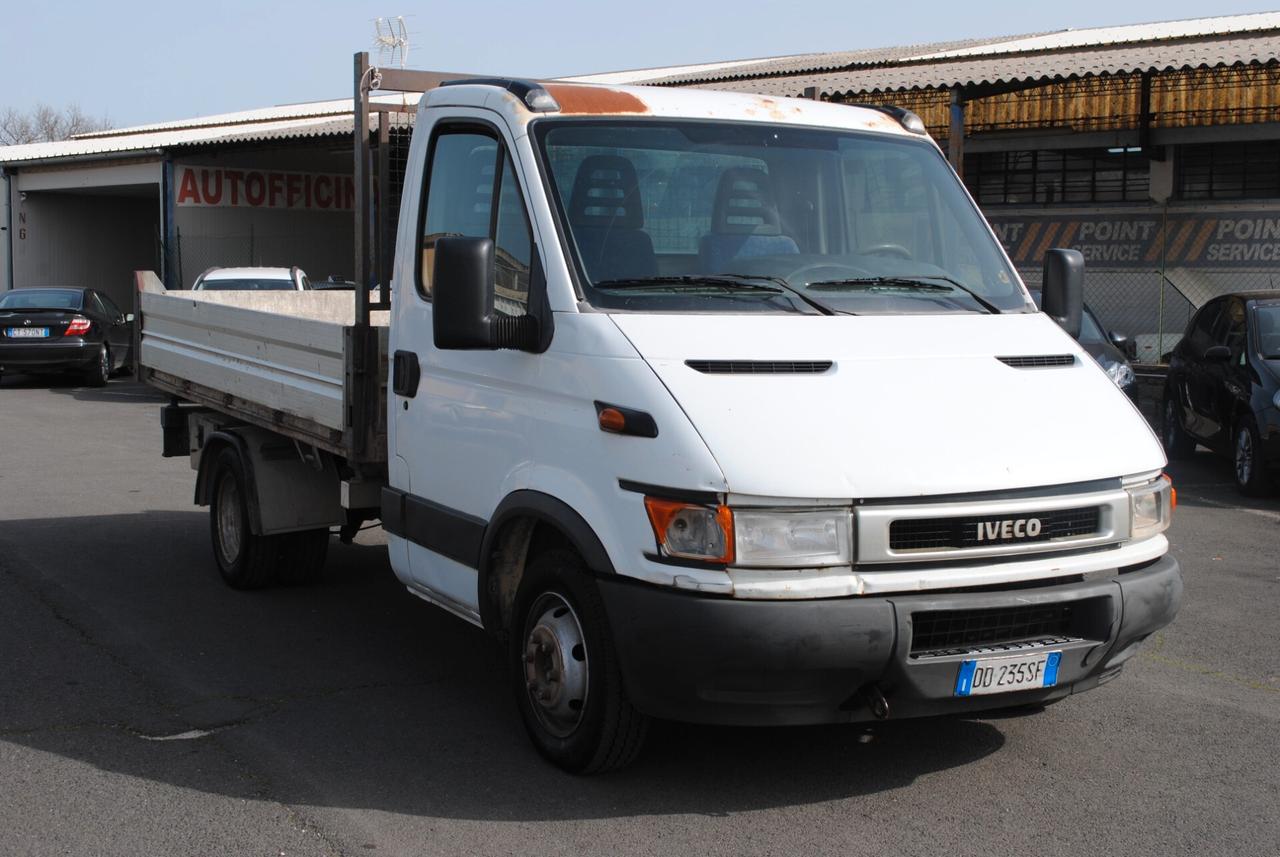 Iveco Daily 35C13 RIBALTABILE TRILATERALE