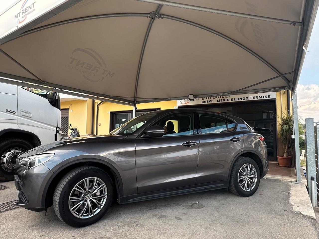 Alfa Romeo Stelvio 2.2 Turbodiesel 190 CV AT8 Q4 Business