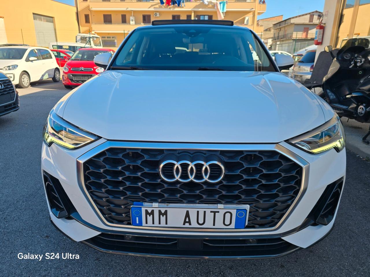 Audi Q3 35 TDI S tronic Panorama
