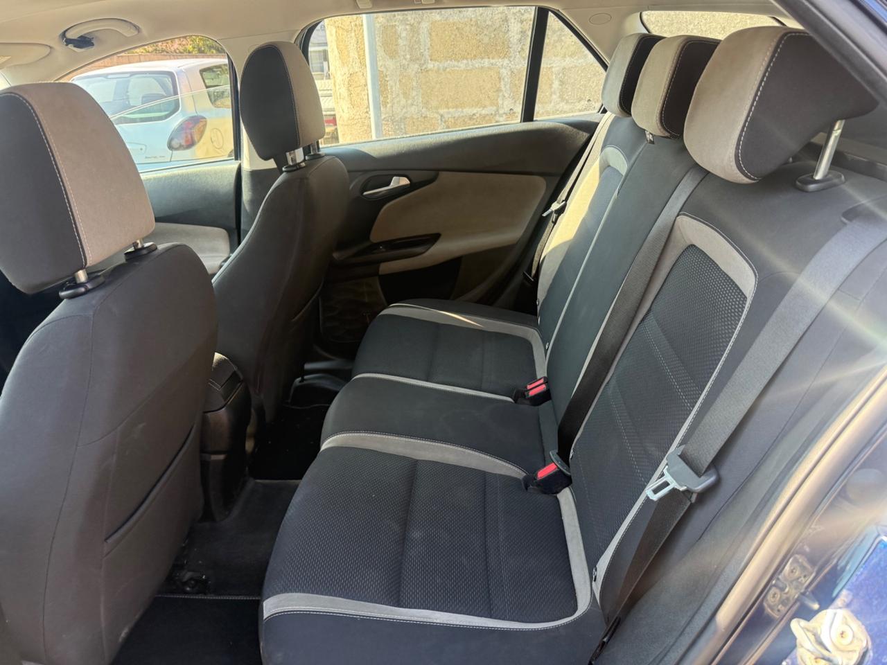 Fiat Tipo 1.6 Mjt S&S SW Lounge