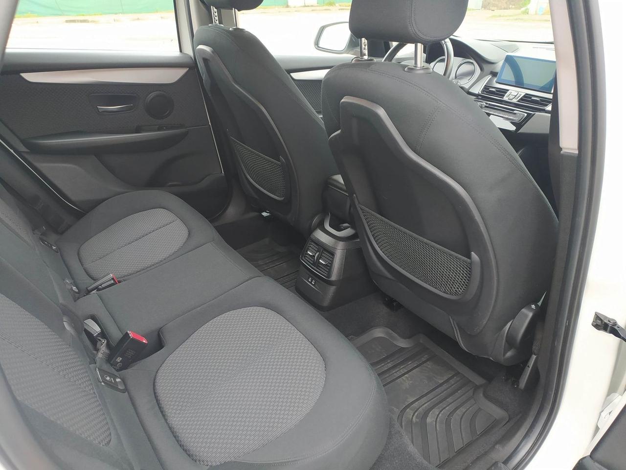 Bmw 218 Active Tourer Advantage 218 d #8362