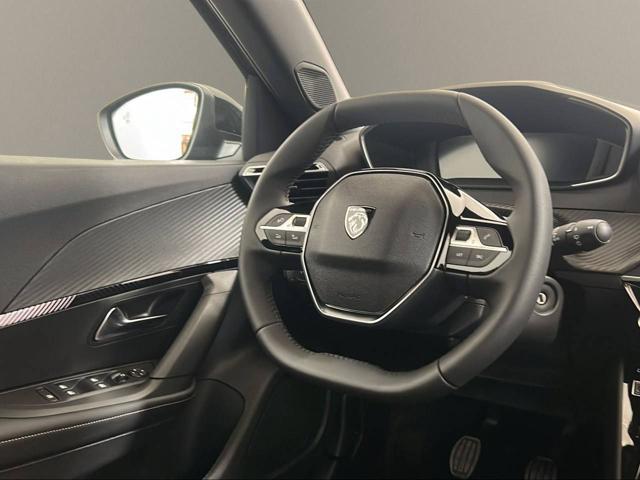 PEUGEOT 2008 PureTech 100 S&S Allure VISION PACK & DRIVE ASSIST