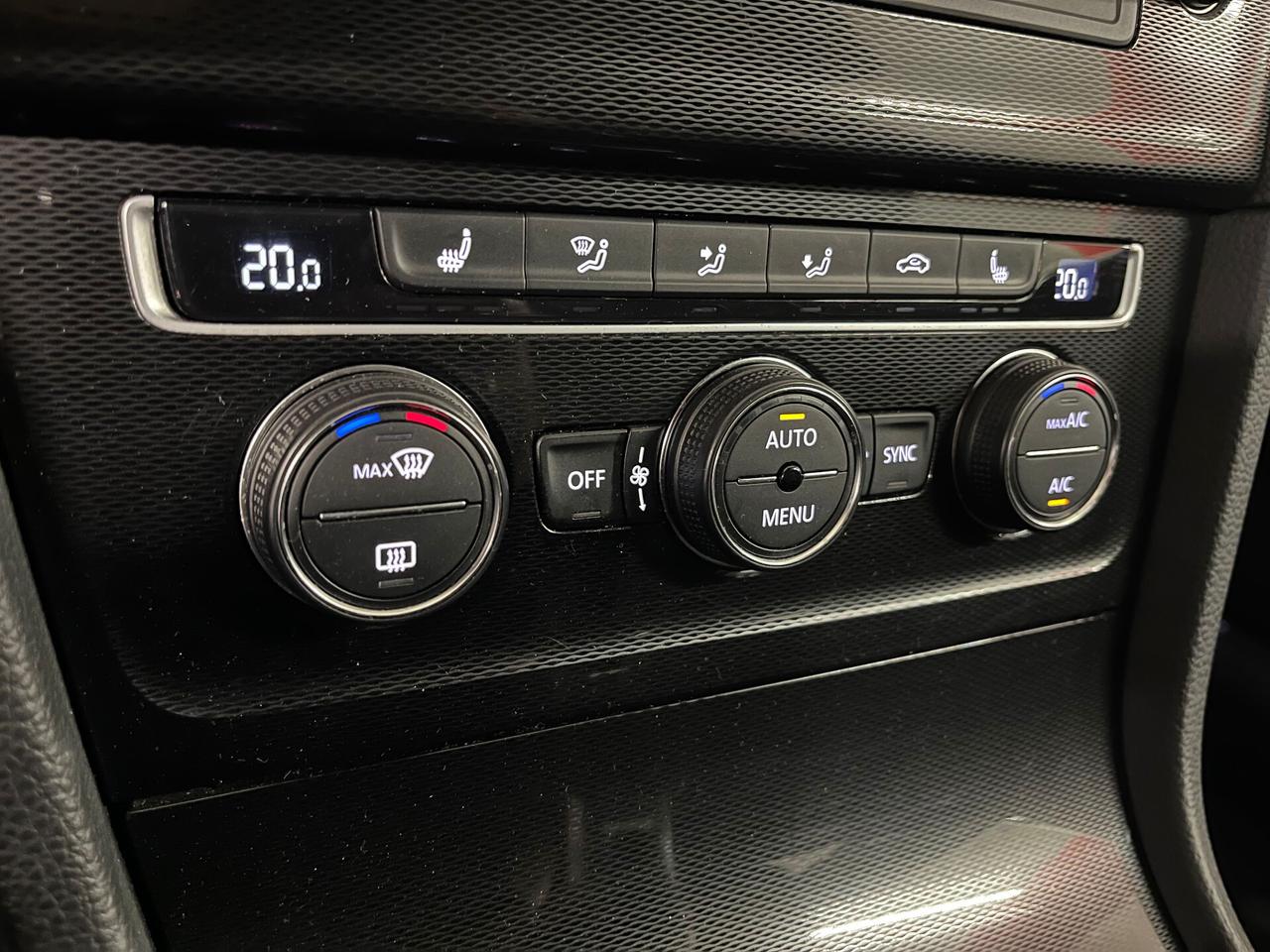 VW Golf VII GTI 2.0 TSI Performance 230 CV Euro 6