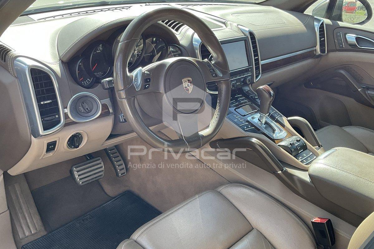 PORSCHE Cayenne 4.8 S