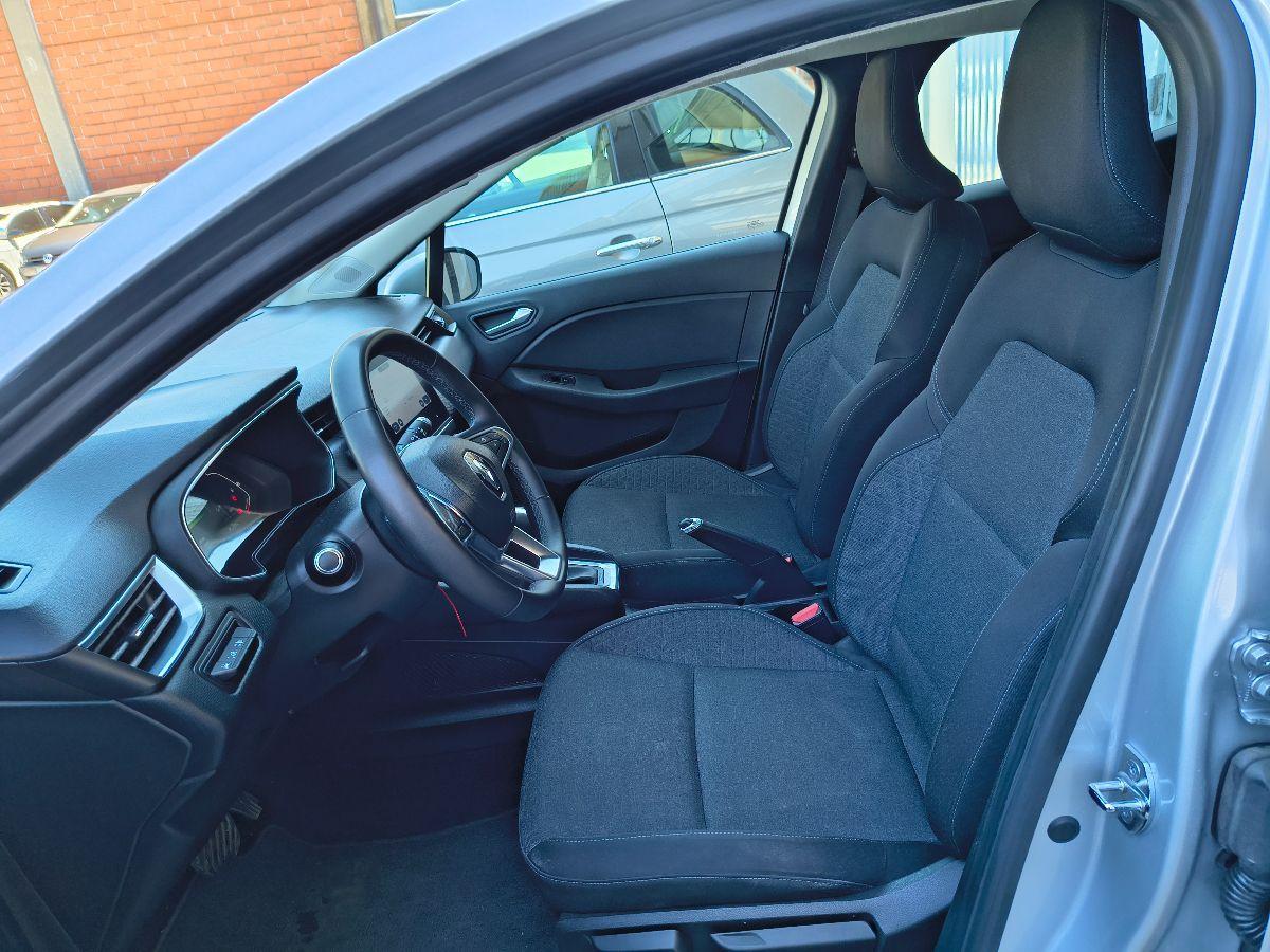 RENAULT - Clio - Hybrid E-Tech 140 CV 5p. Zen