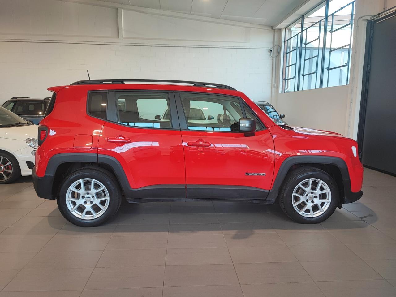 Jeep Renegade 1.0 Turbo 120 CV • Pack Safety • CarPlay • Clima bi-zona • Cerchi 17"