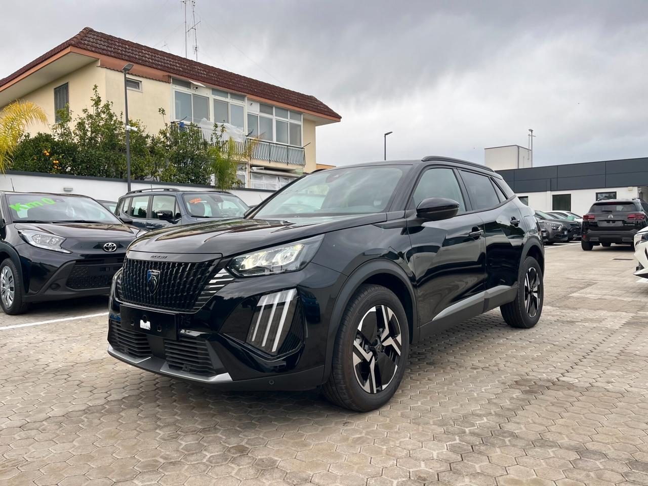 Peugeot 2008 PureTech 100 S&S Allure Km0