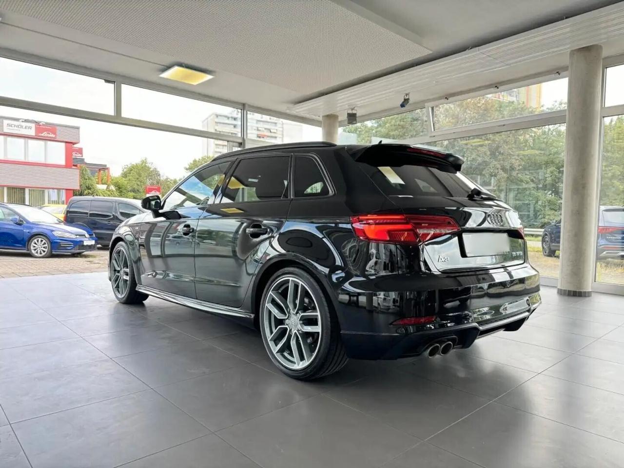 Audi A3 SPB 35 TFSI s line - S tronic