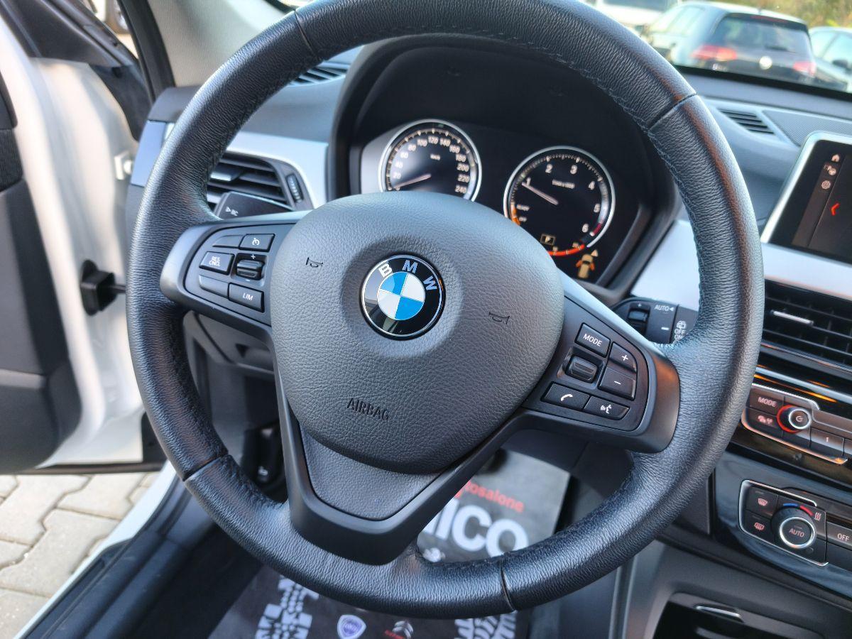 BMW X1 sDrive20d Led Navi Gancio