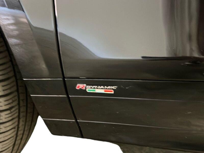 Land Rover Range Rover Evoque 2.0 D165 MHEV R-Dynamic AWD auto
