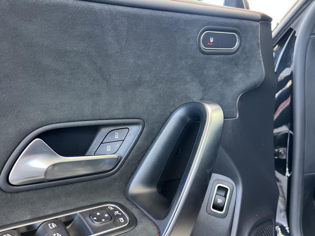 MERCEDES CLA 200d PREMIUM AMG - 2022