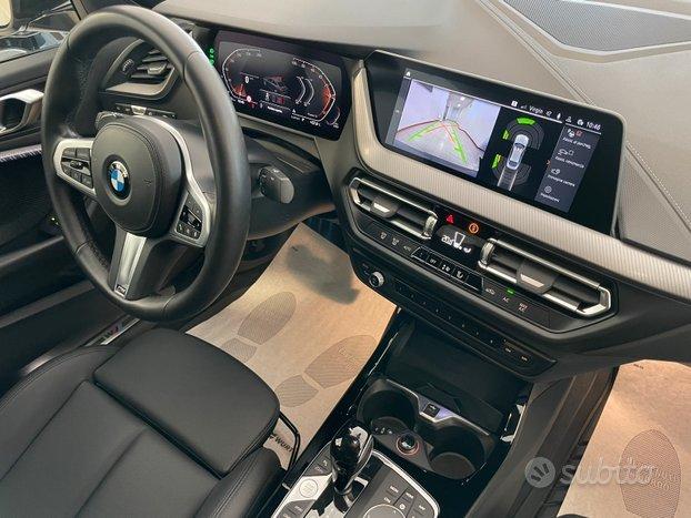 BMW 218d M-Sport 2.0 150cv Total Black 2022