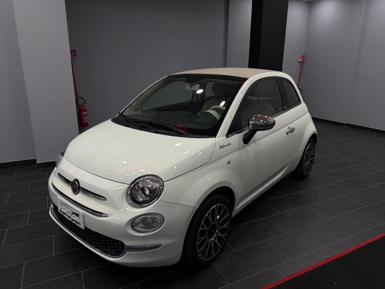 Fiat 500 C 1.0 Hybrid Dolcevita