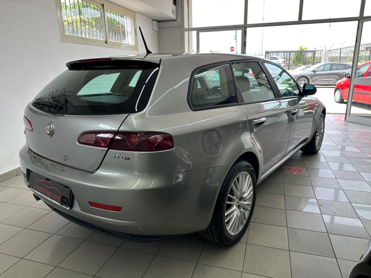 Alfa Romeo 159 2.0 JTDm Sportwagon Distinctive