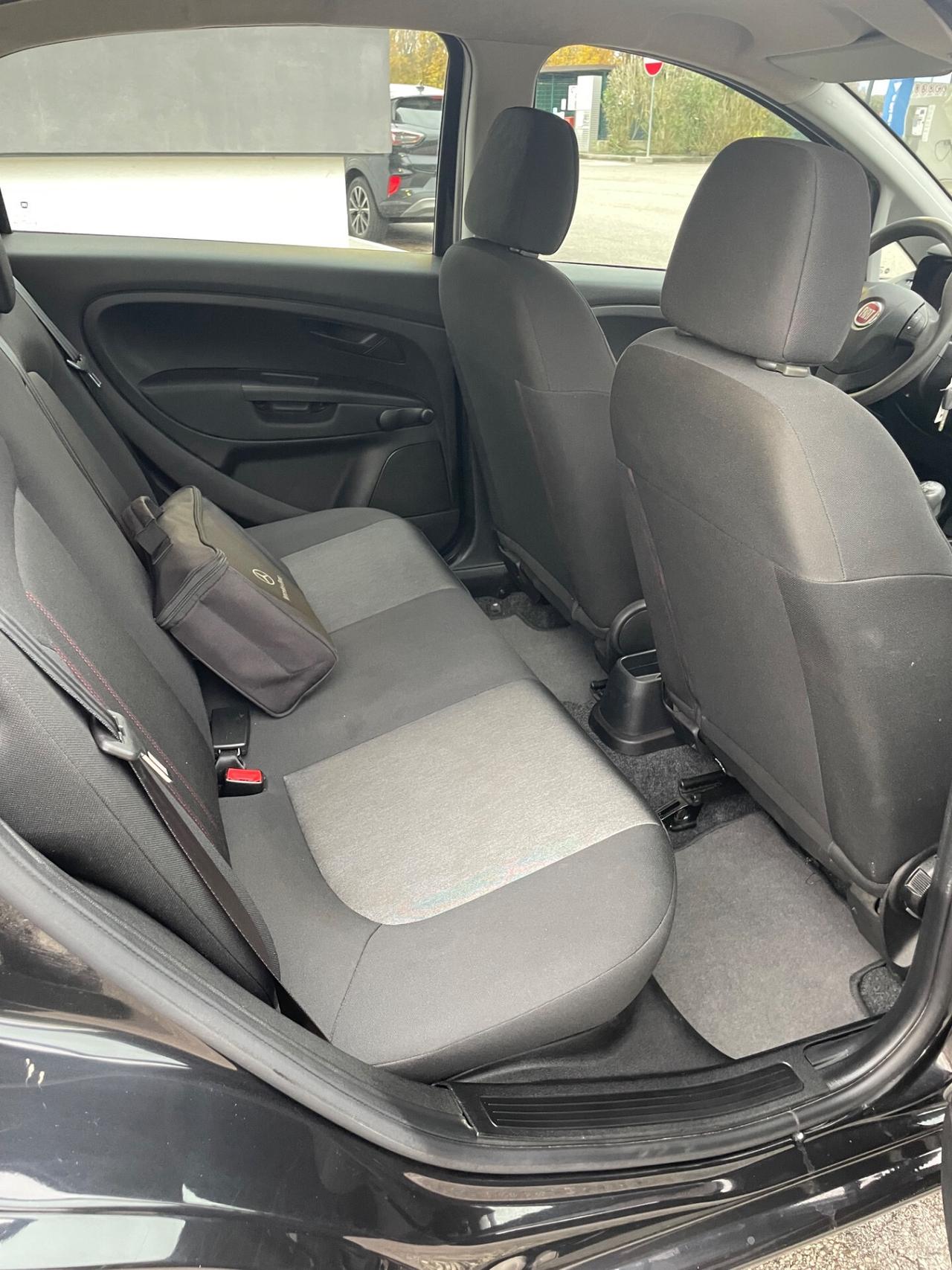 Fiat Punto 1.3 MJT anno 2014 ok per neo patentati