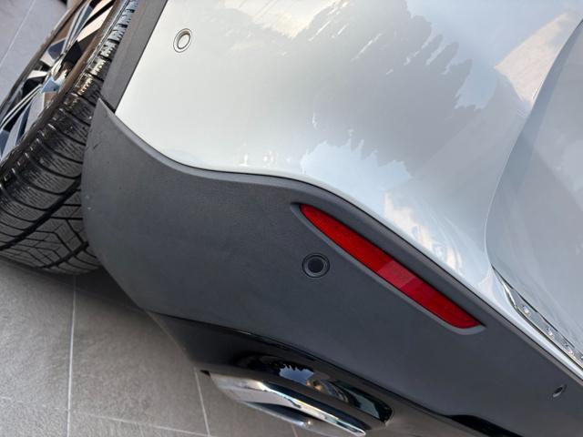 MERCEDES-BENZ GLA 180 d Automatic Sport Plus Pack Night-LUCI AMBIENTE