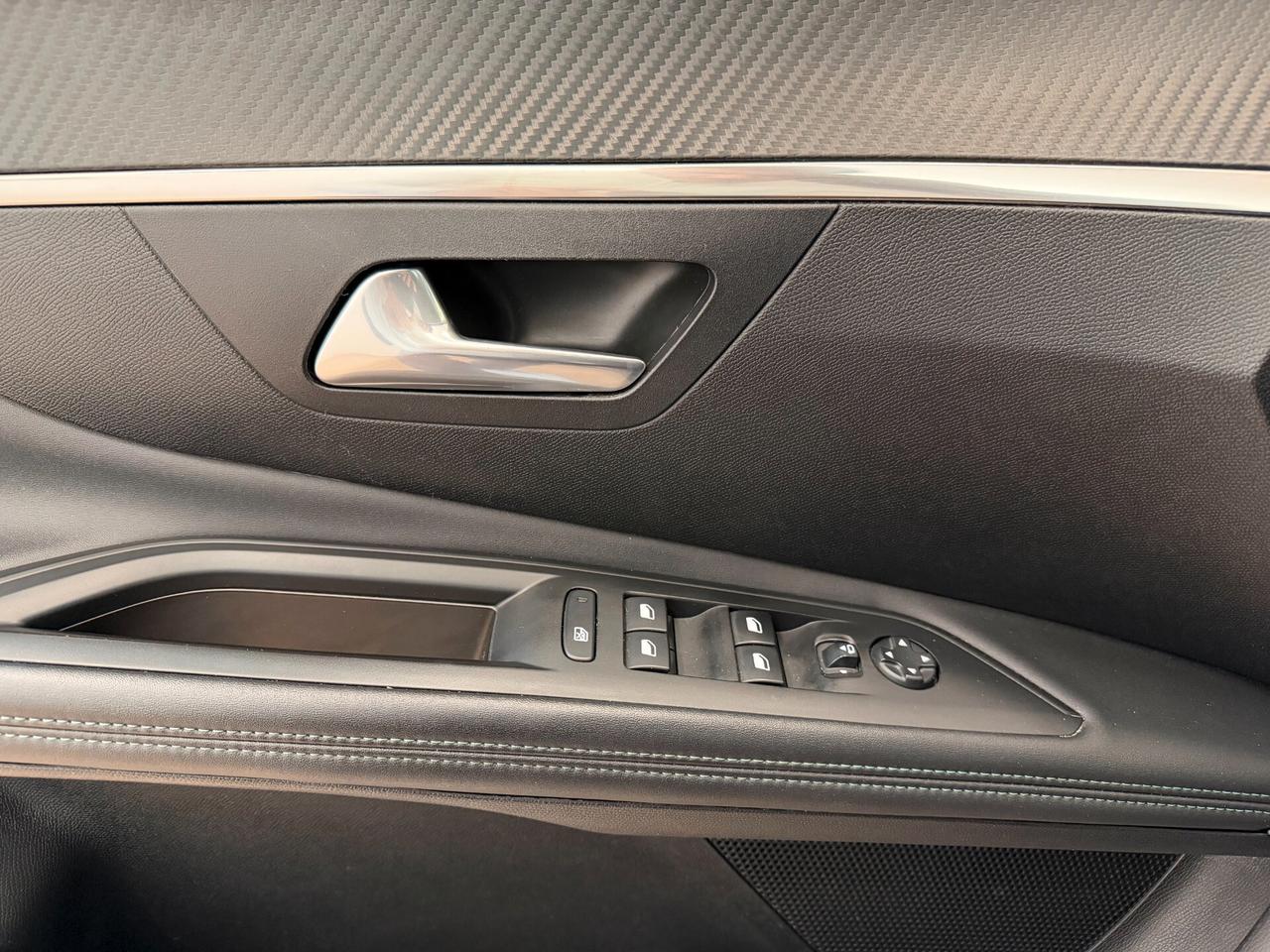 Peugeot 3008 BlueHDi 130 S&S EAT8 Allure Pack