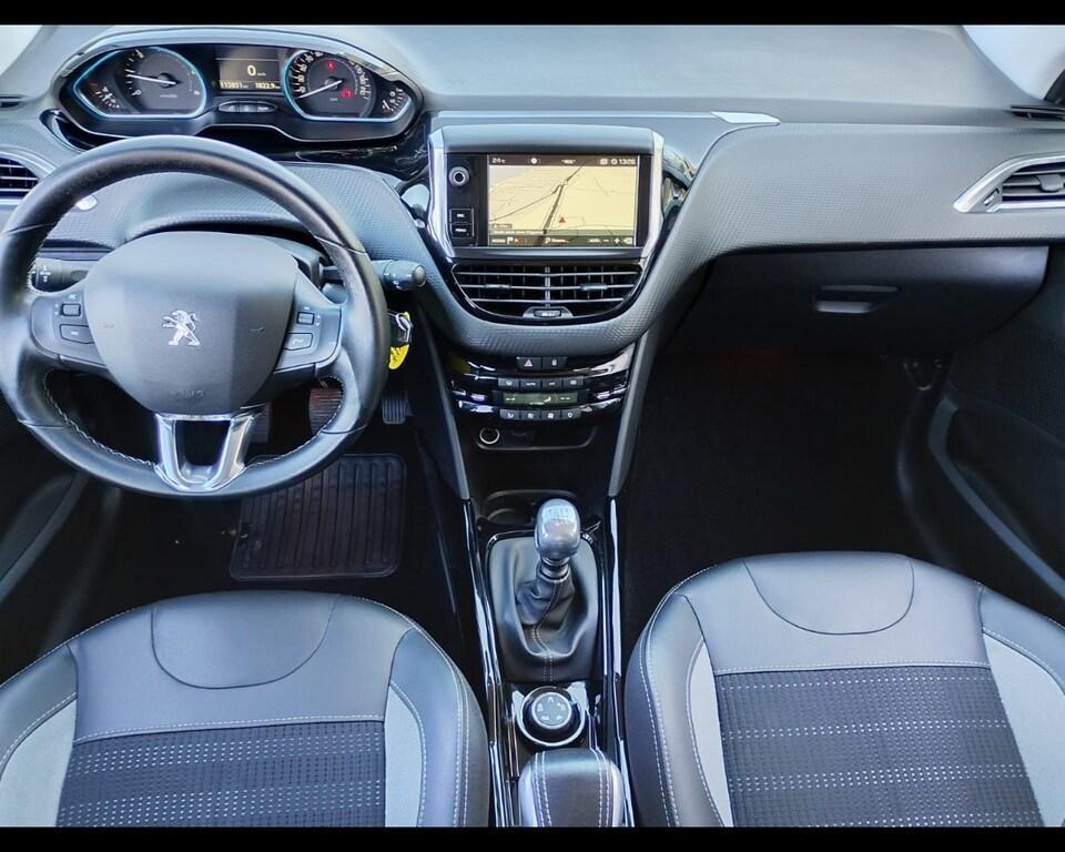 Peugeot 2008 1.5 BlueHDi Style