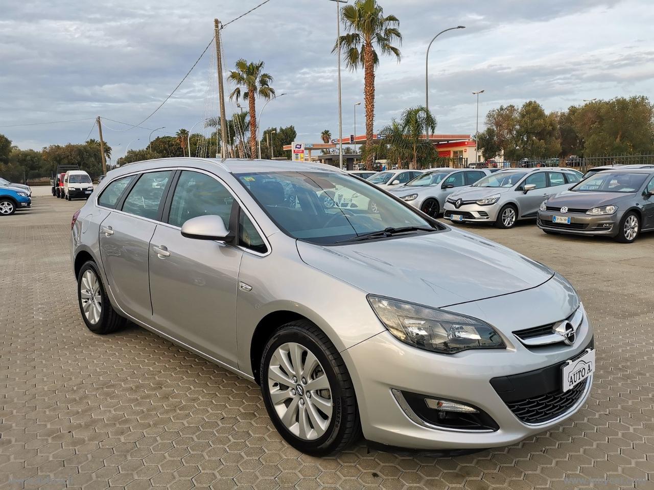 OPEL Astra 1.7 CDTI 110 CV ST Cosmo