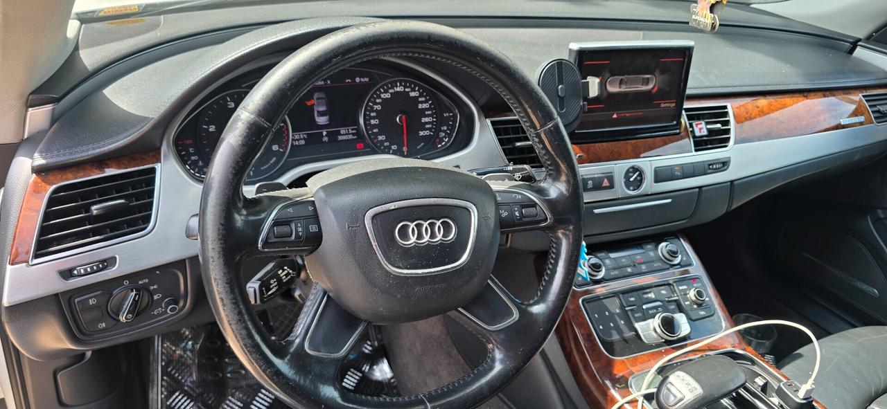 Audi A8 L 3.0 TDI 250 CV quattro tiptronic