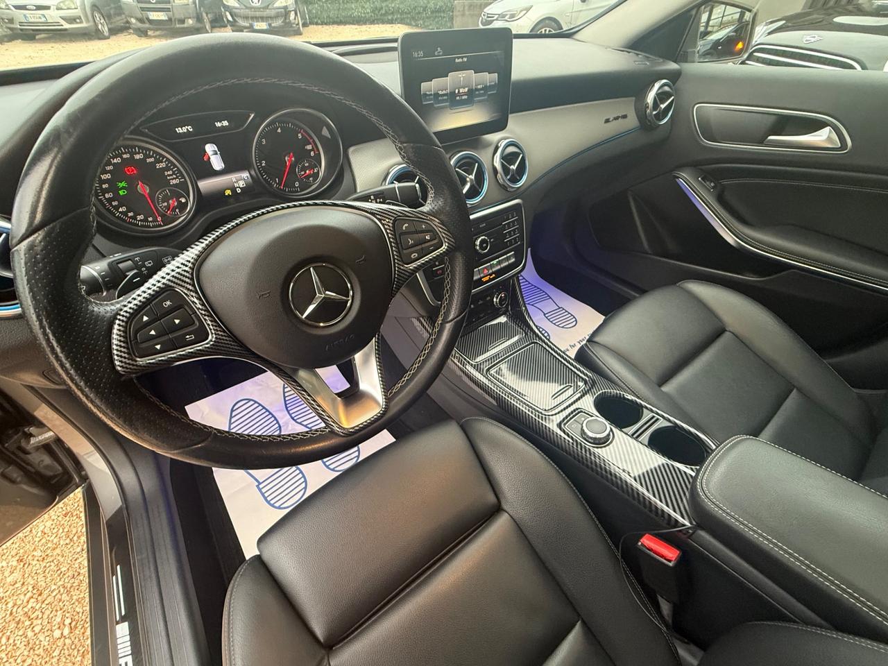 Mercedes-benz GLA 220 d Automatic Enduro Activity