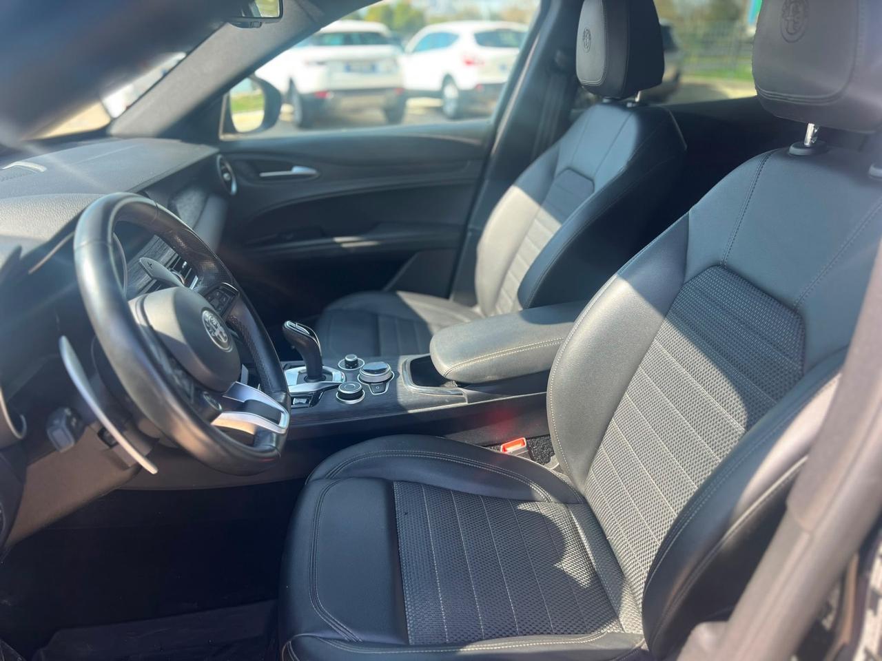 Alfa Romeo Stelvio 2.2 Turbodiesel 210 CV AT8 Q4 Veloce