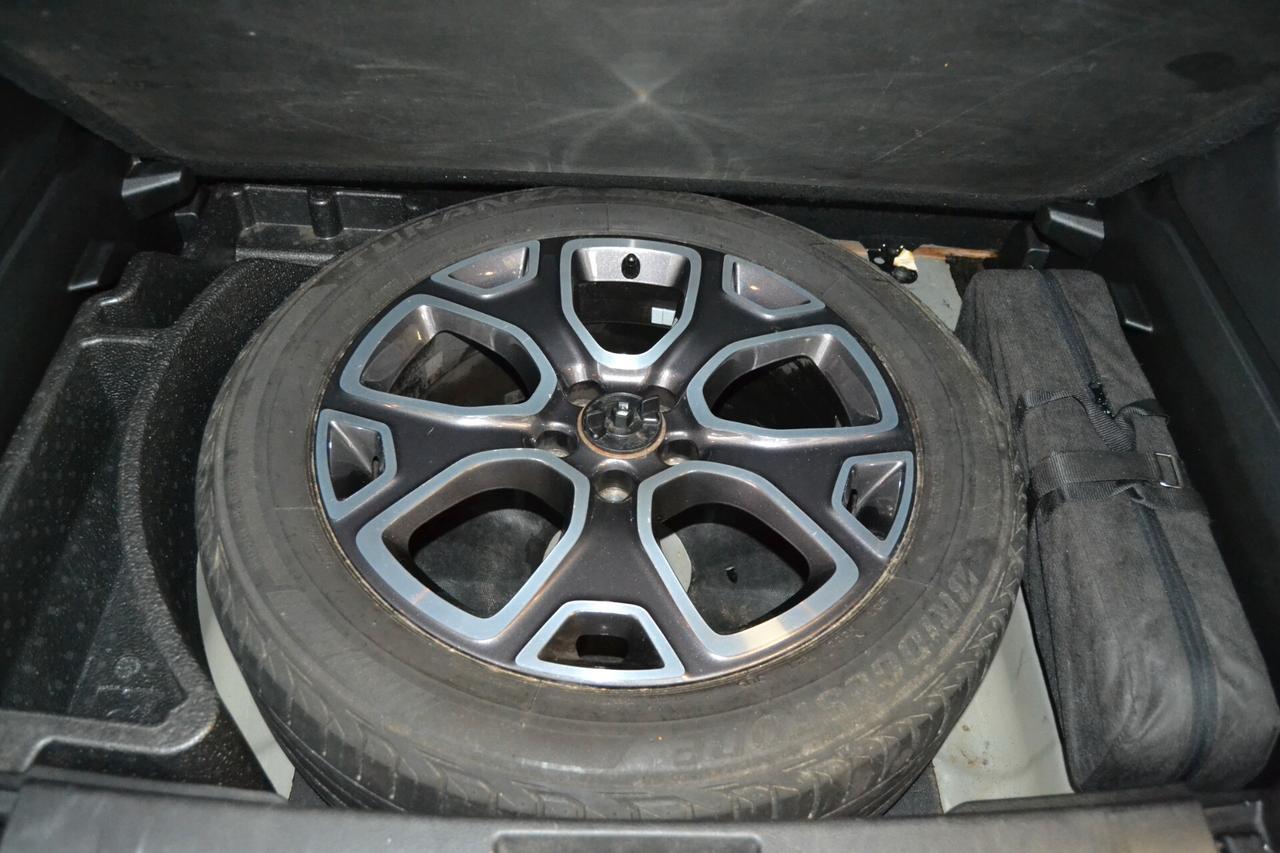 Jeep Renegade 1.6 Mjt 120 CV Limited Navi/XENON/E6