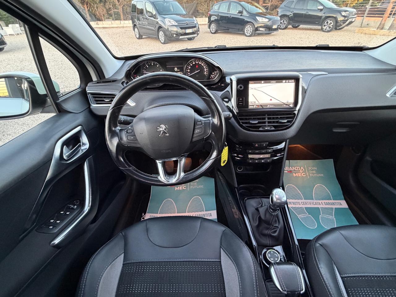 Peugeot 2008 BlueHDi 120 S&S Black Matt