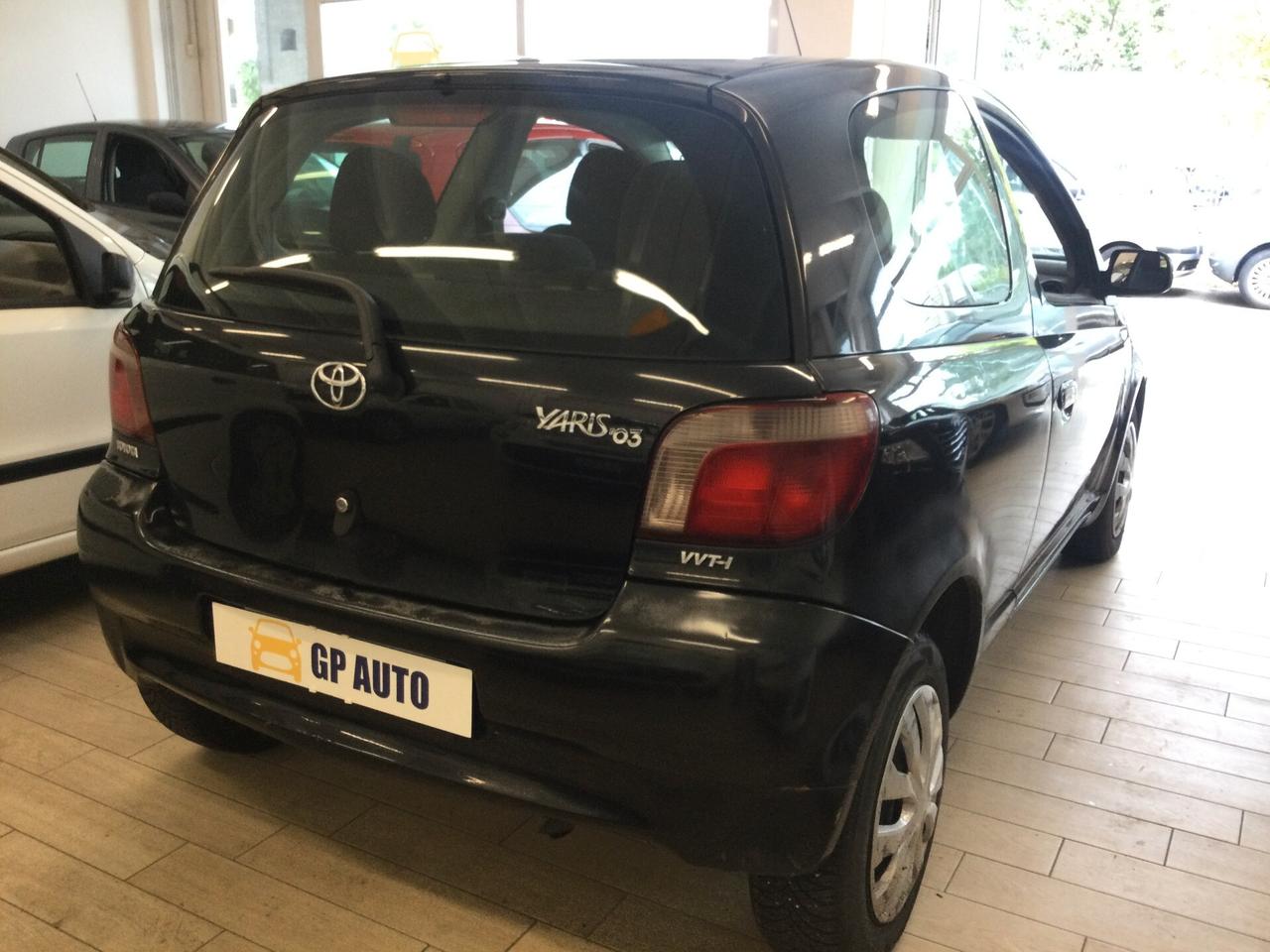 Toyota Yaris 1.0i 16V cat 3 porte '03
