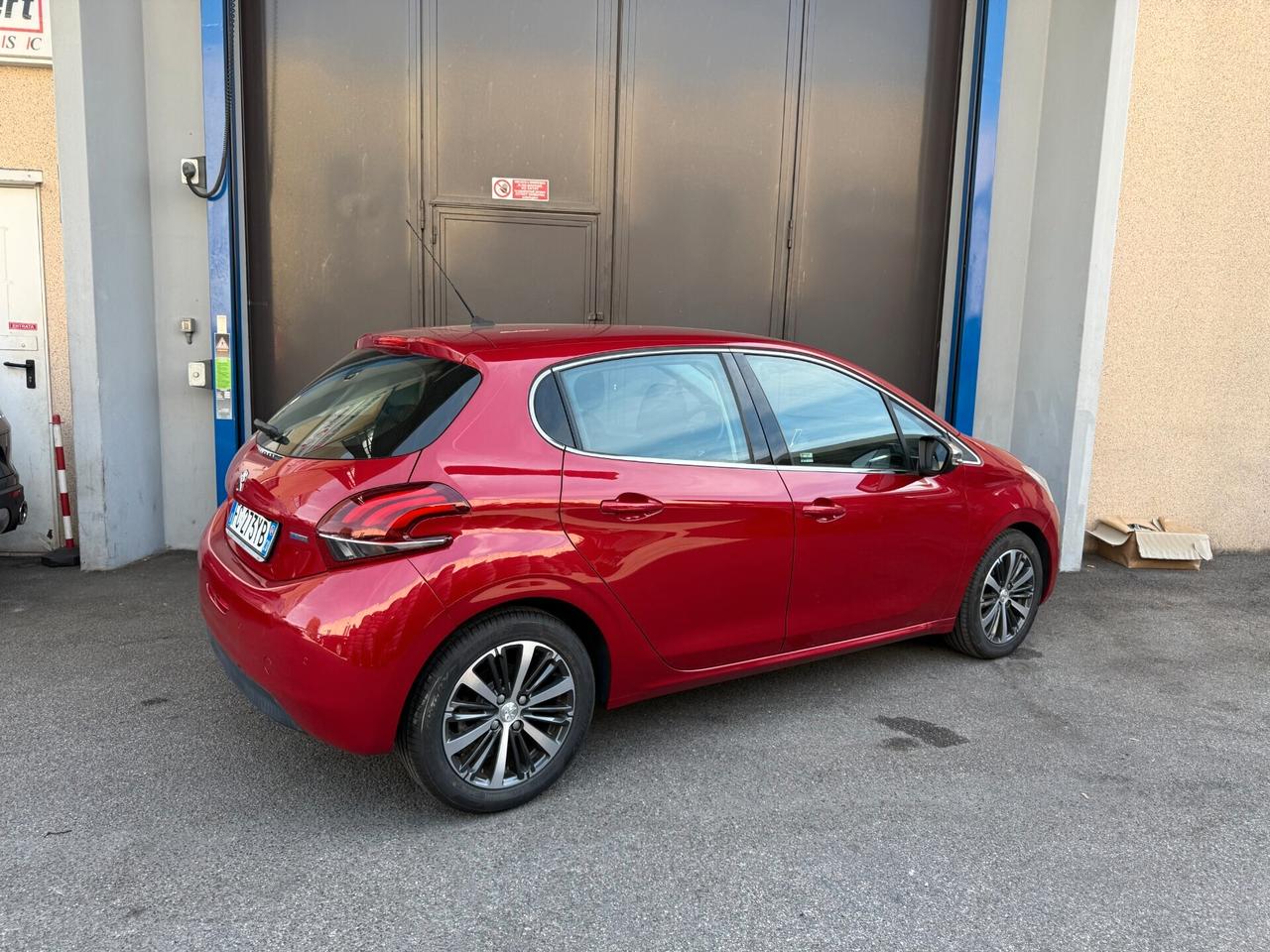 Peugeot 208 110 S&S 5 porte Allure