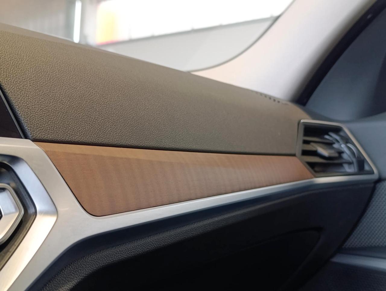 BMW 316 d Touring mhev 48V Business Advantage auto