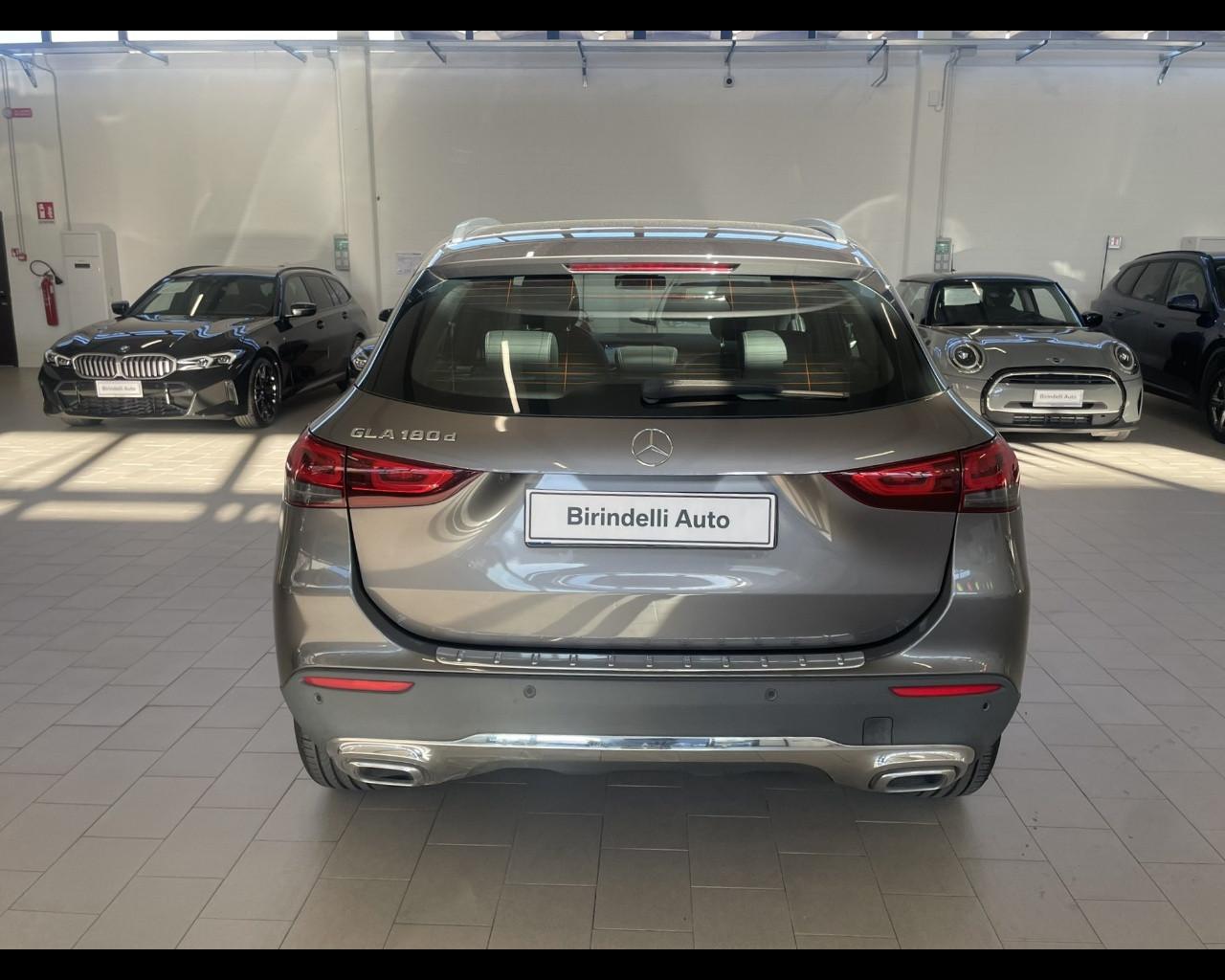 Mercedes-Benz GLA (H247) - GLA 180 d Automatic Sport Plus