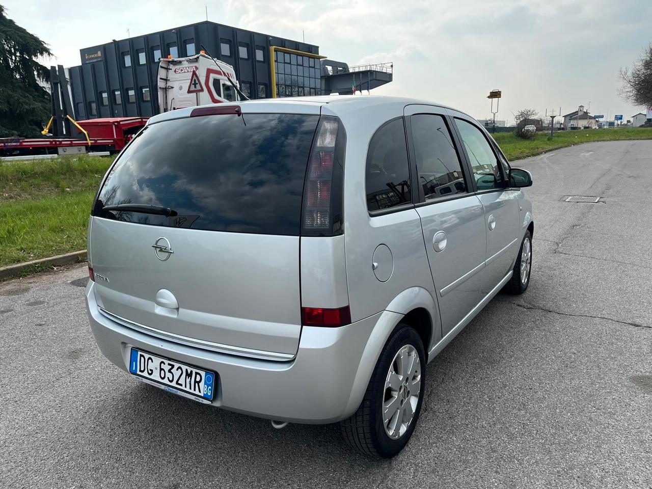 Opel Meriva 1.4 16V Club