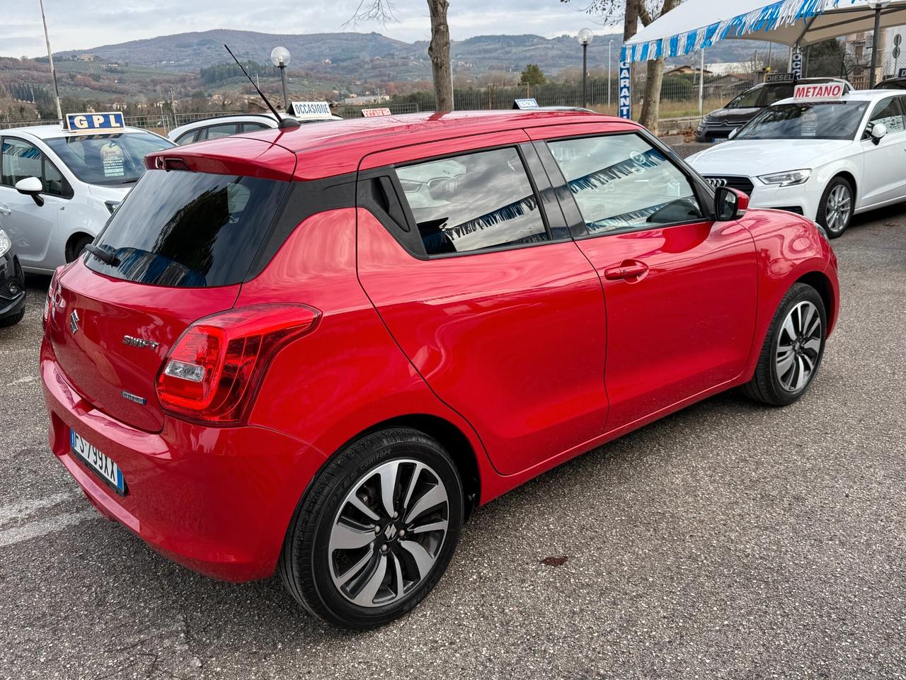 " UNA CHICCA " Suzuki Swift 1.2 Hybrid / GPL