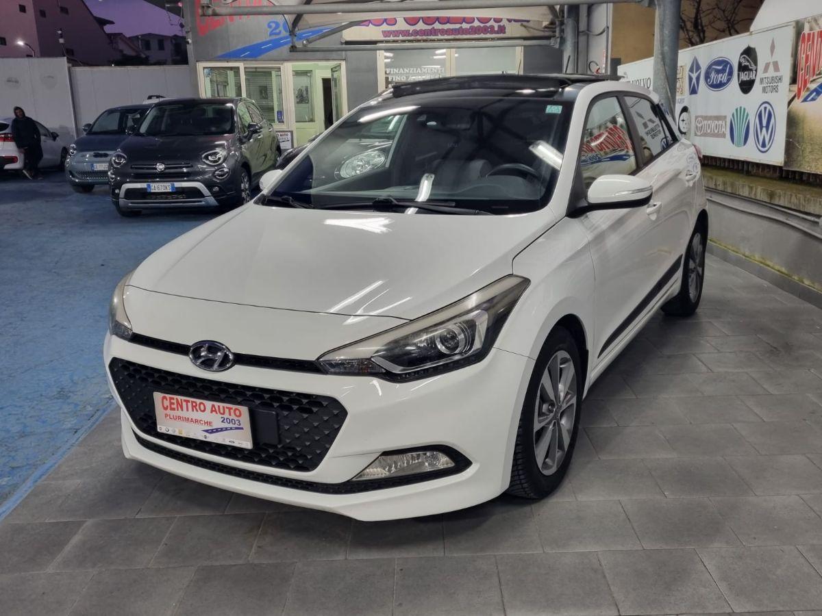 HYUNDAI - i20 - 1.1 CRDi 12V 5p. Style-Tetto Panoramico