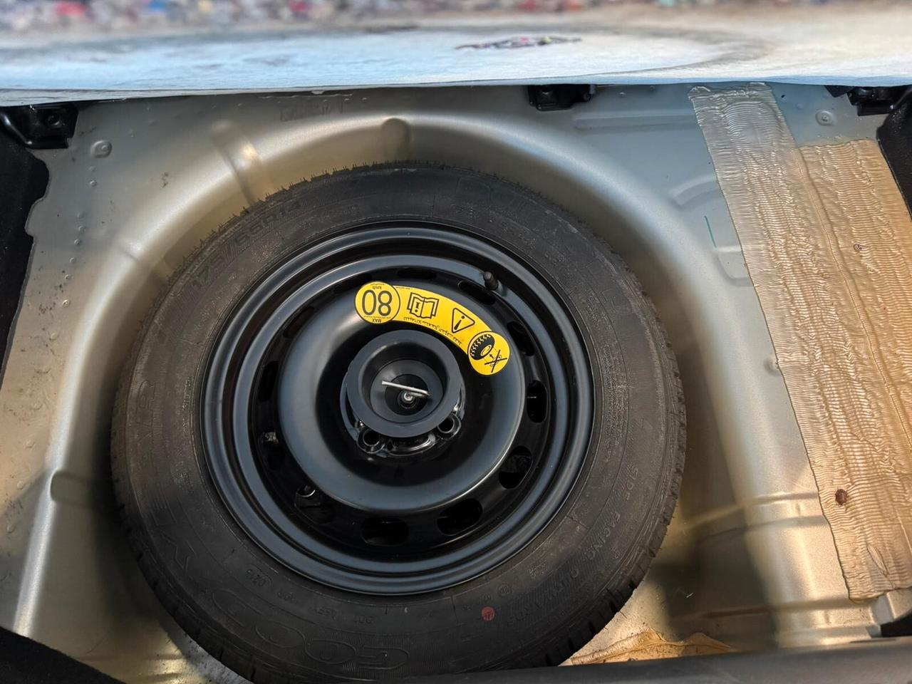 Ford Fiesta 1.0 benzina 80CV 5 porte Business