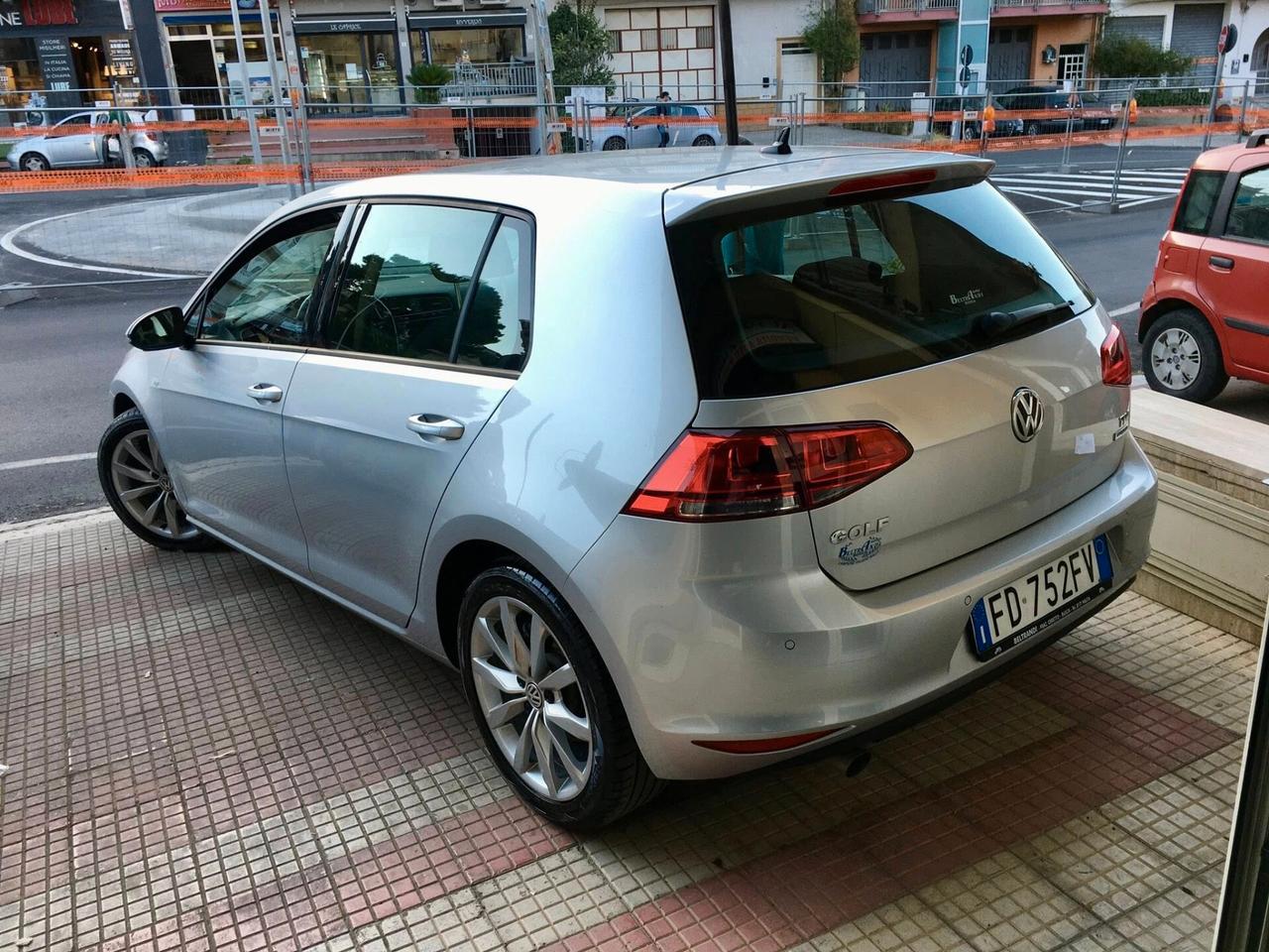 Volkswagen Golf 1.6 TDI 110cv Highline - 2016